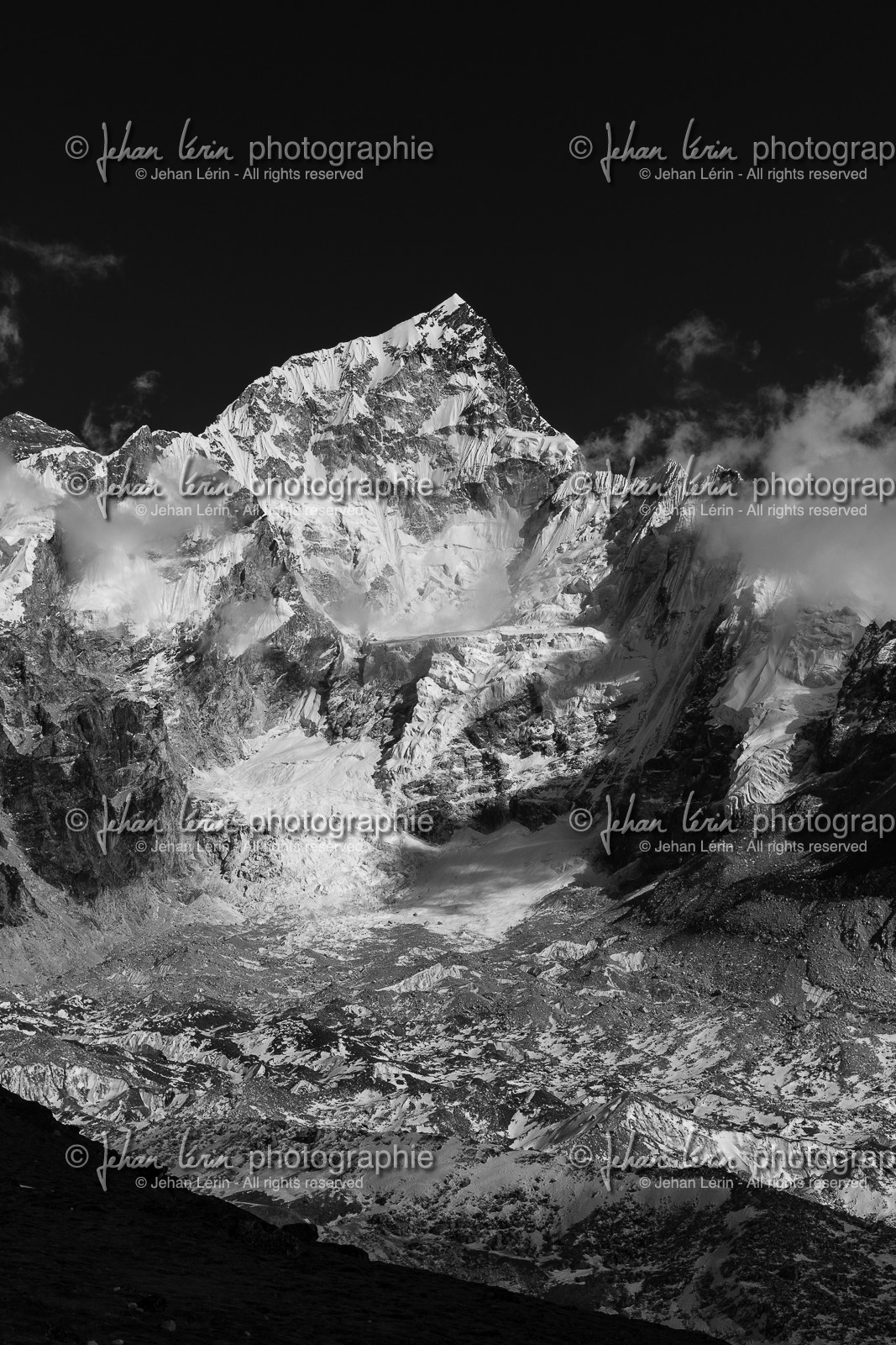 nepal_rolwaling-and-khumbu-area_everest-and-lhotse-view-from-kala-patthar_20-02-2013-37012.jpg nepal_rolwaling-and-khumbu-area_everest-and-lhotse-view-from-kala-patthar_20-02-2013-37012.jpg