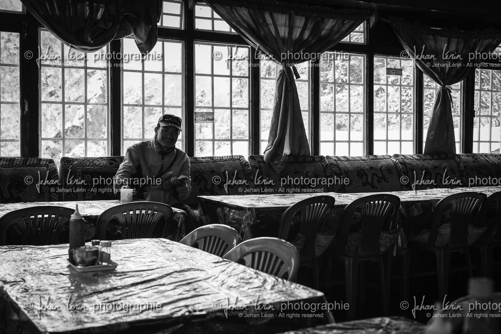 nepal_rolwaling-and-khumbu-area_lodge-on-the-way-to-phortse_16-02-2013-36709.jpg