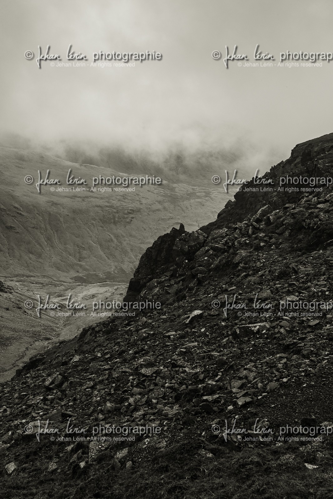 ambleside_lake-district-national-park_uk_oct-2012-2435-2.jpg