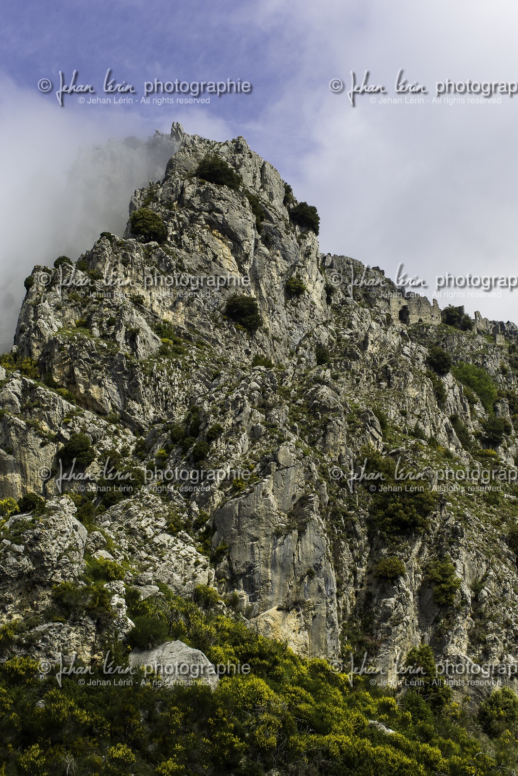 rocca-sparviera_coaraze_alpes-maritimes_30-05-2015-8799.jpg