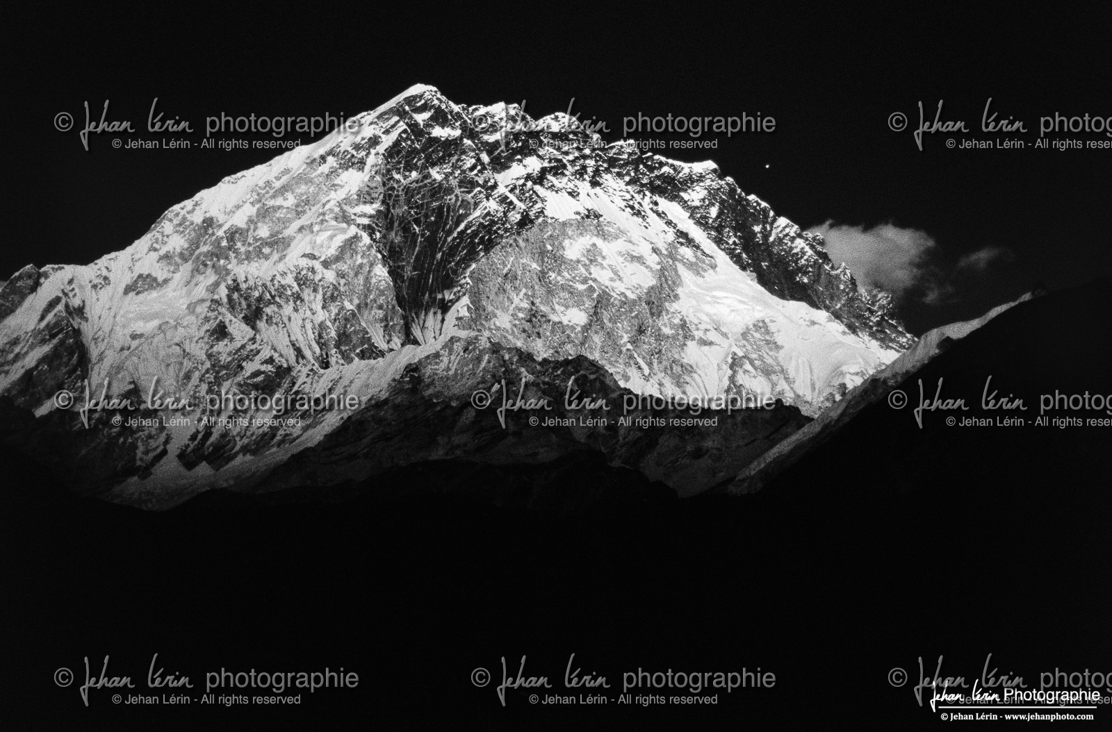 everest-area_nepal_jehan-lerin_jl_oct-2005-0011.jpg