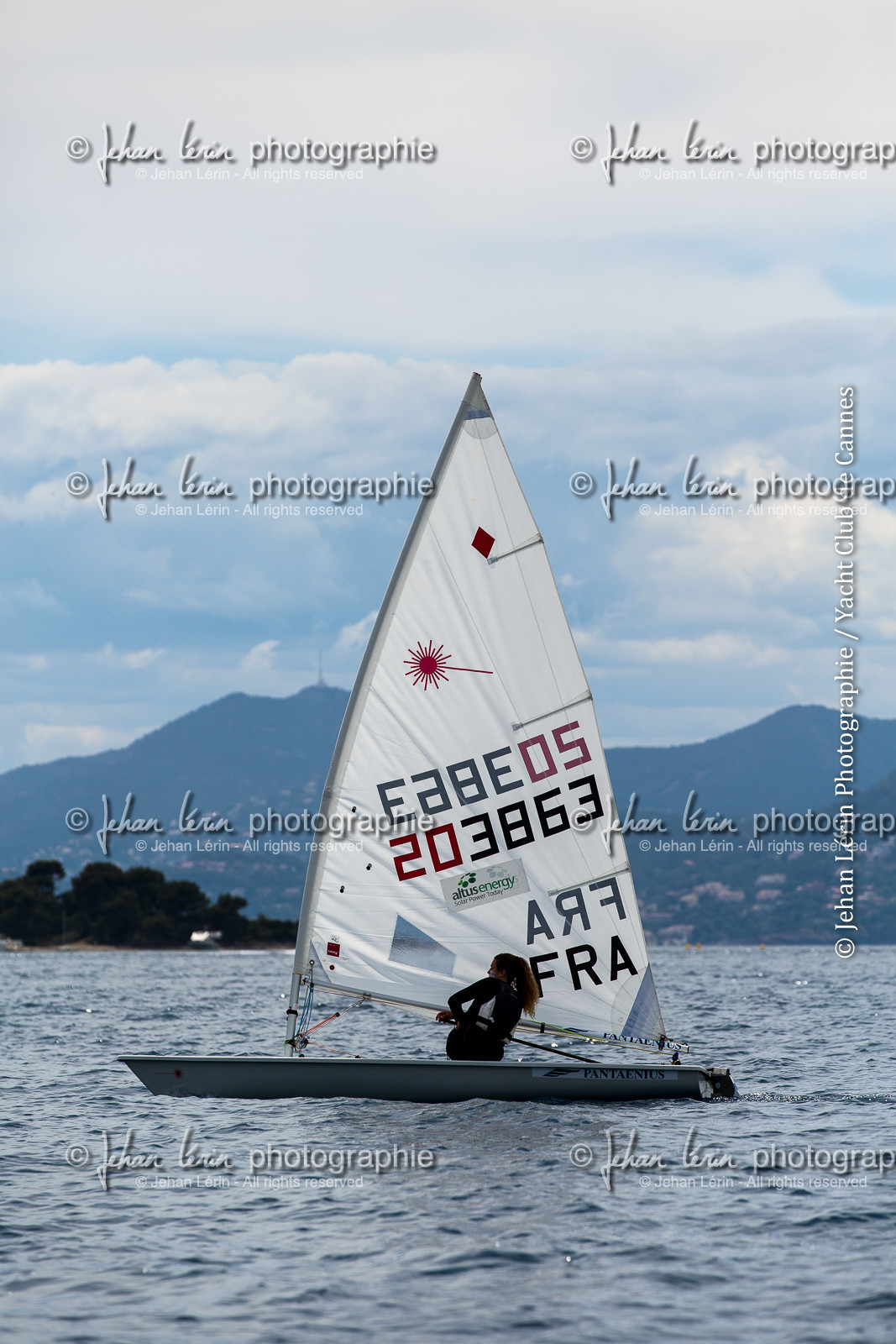 entrainement-laser-radial_louise-cervera_matisse-pacaud_ycc_cannes_jl_5d3_02-06-2016-0421.jpg entrainement-laser-radial_louise-cervera_matisse-pacaud_ycc_cannes_jl_5d3_02-06-2016-0421.jpg