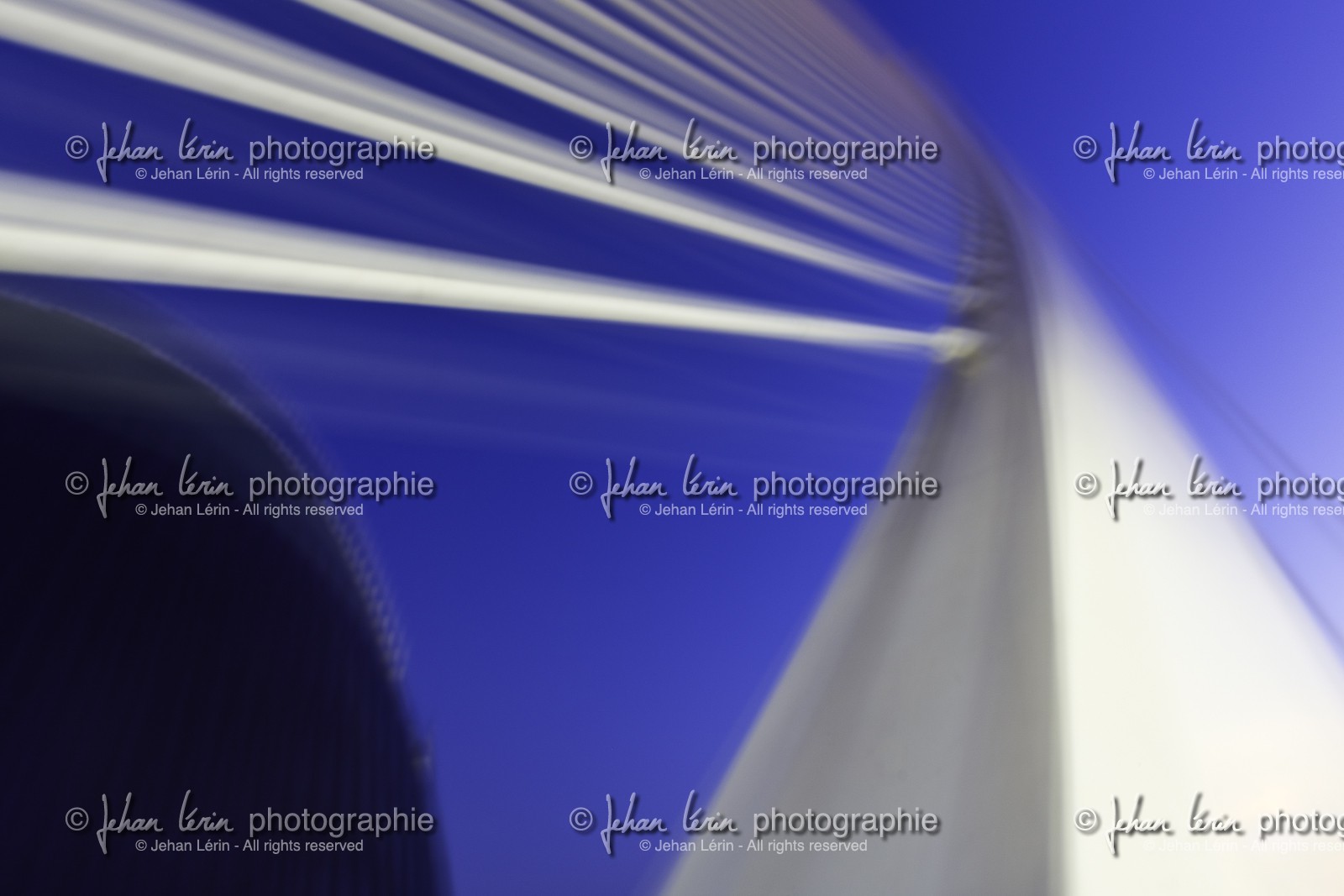 valencia_ciudad-de-las-artes_15-09-2011-0049.jpg