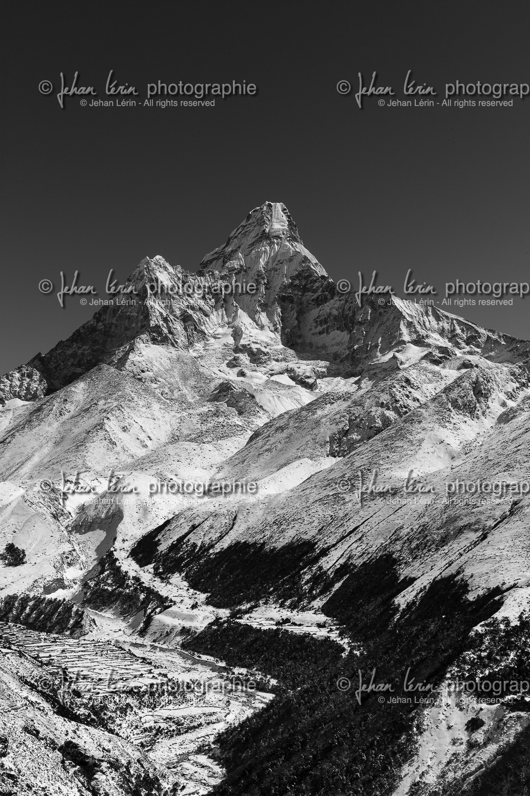 nepal_rolwaling-and-khumbu-area_way-phortse-to-pangboche_18-02-2013-36907.jpg