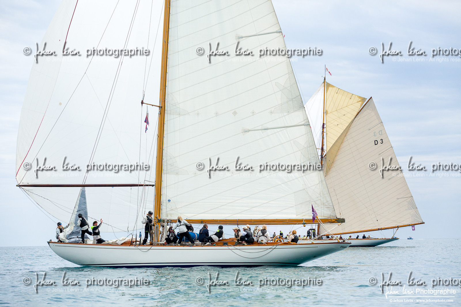 Les Dames de St Tropez