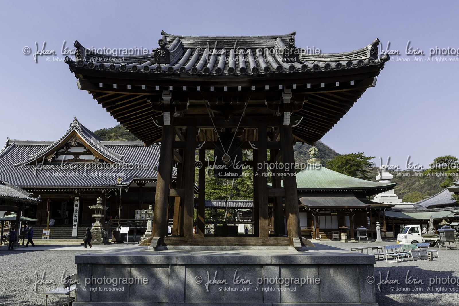 zentsuji_temple-75_shikoku_japon_07-04_2014-0999.jpg