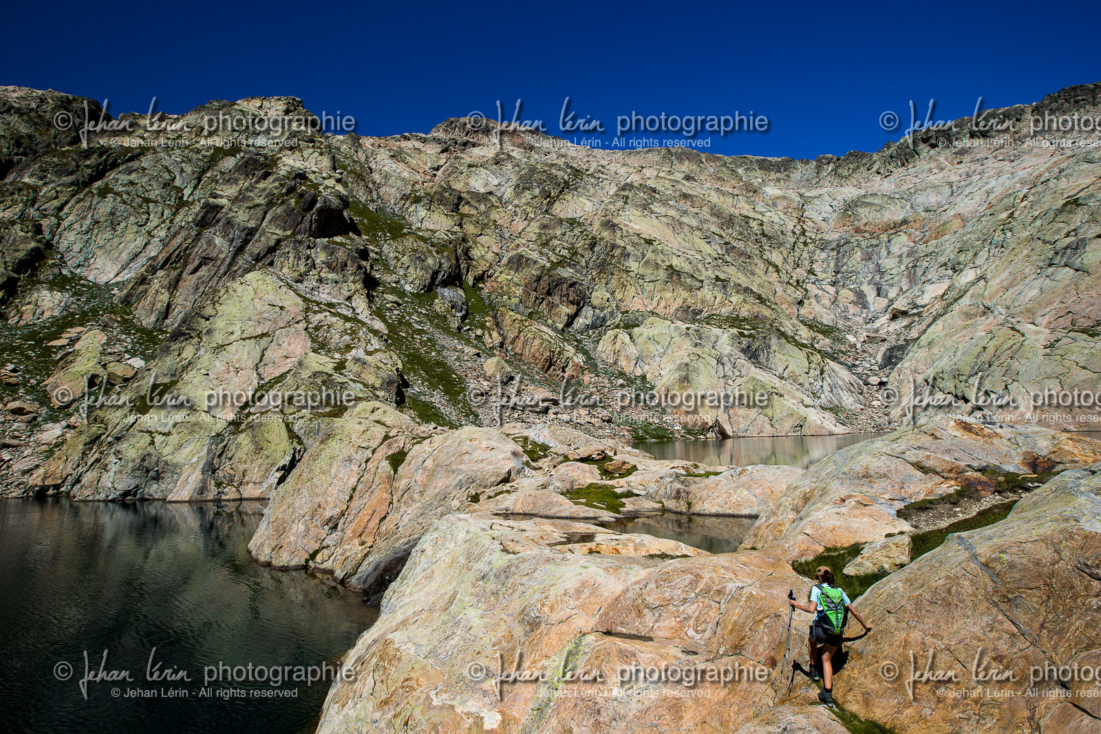 lacs-besson_refuge-de-la-cougourde_jl_1dx_21-08-2016-1446.jpg