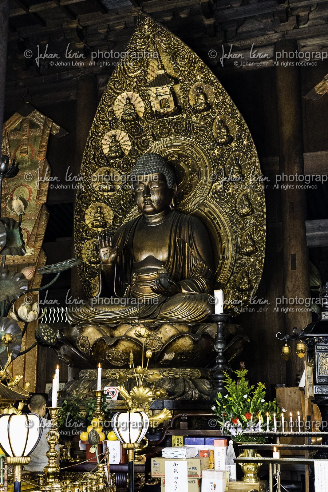 zentsuji_temple-75_shikoku_japon_07-04_2014-4204.jpg zentsuji_temple-75_shikoku_japon_07-04_2014-4204.jpg