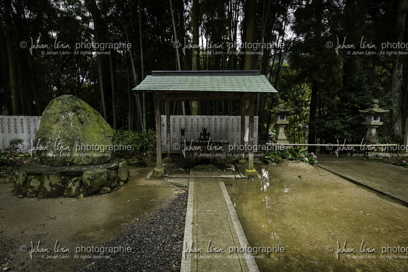 sankakuji_temple-65_shikoku_japon_04-04_2014-0951.jpg