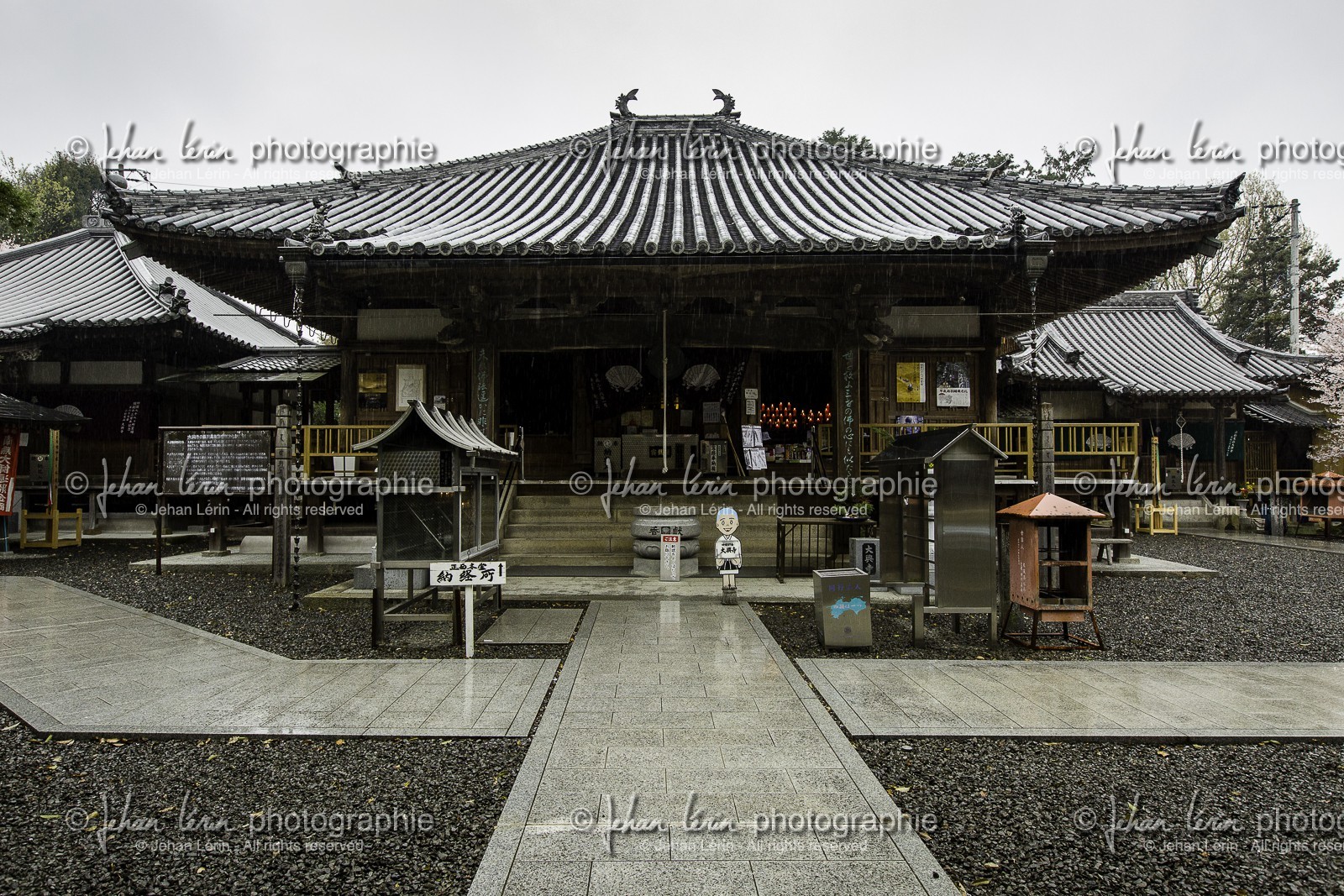 daikoji_temple-67_shikoku_japon_05-04_2014-0976.jpg
