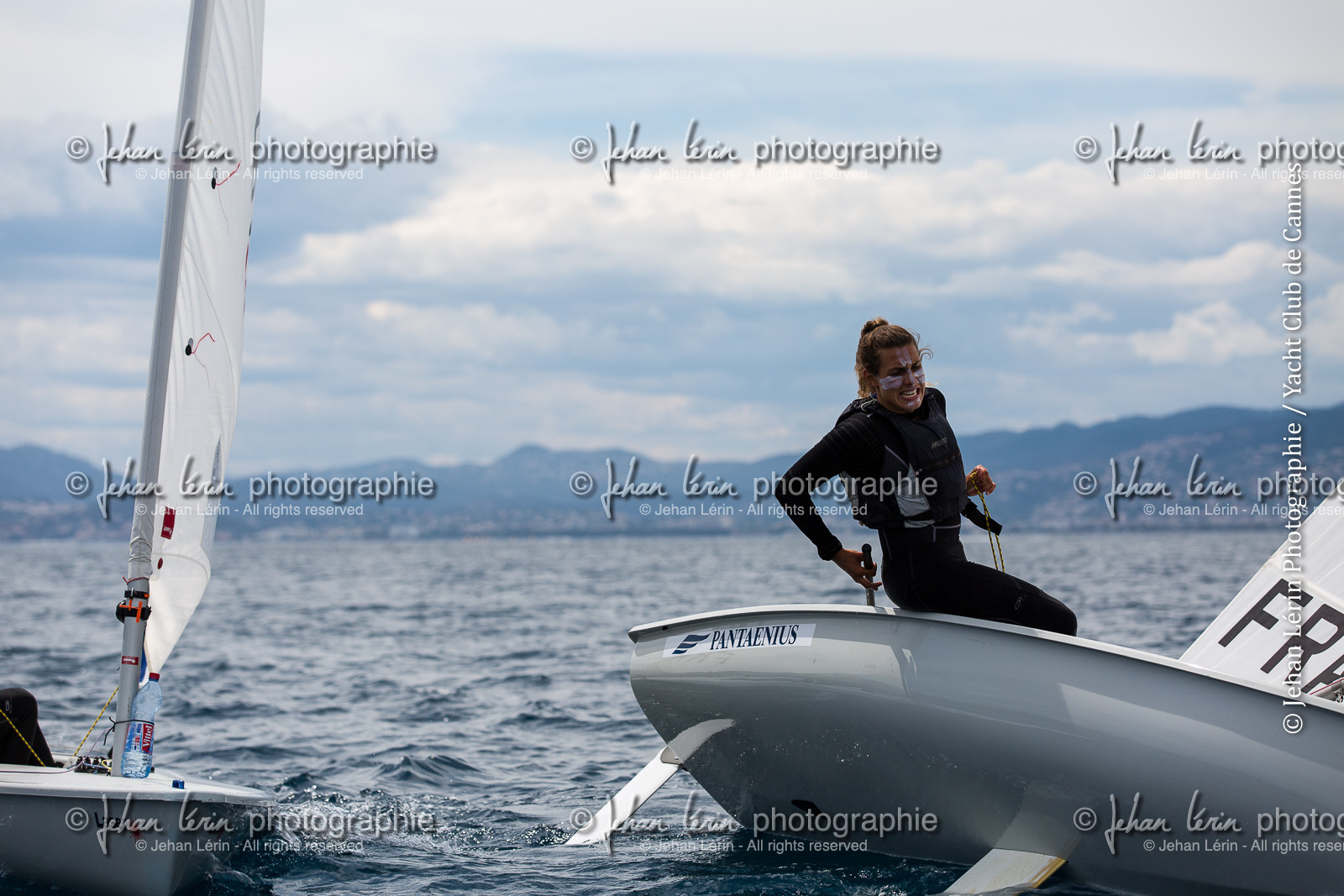 entrainement-laser-radial_louise-cervera_matisse-pacaud_ycc_cannes_jl_5d3_02-06-2016-0395.jpg entrainement-laser-radial_louise-cervera_matisse-pacaud_ycc_cannes_jl_5d3_02-06-2016-0395.jpg