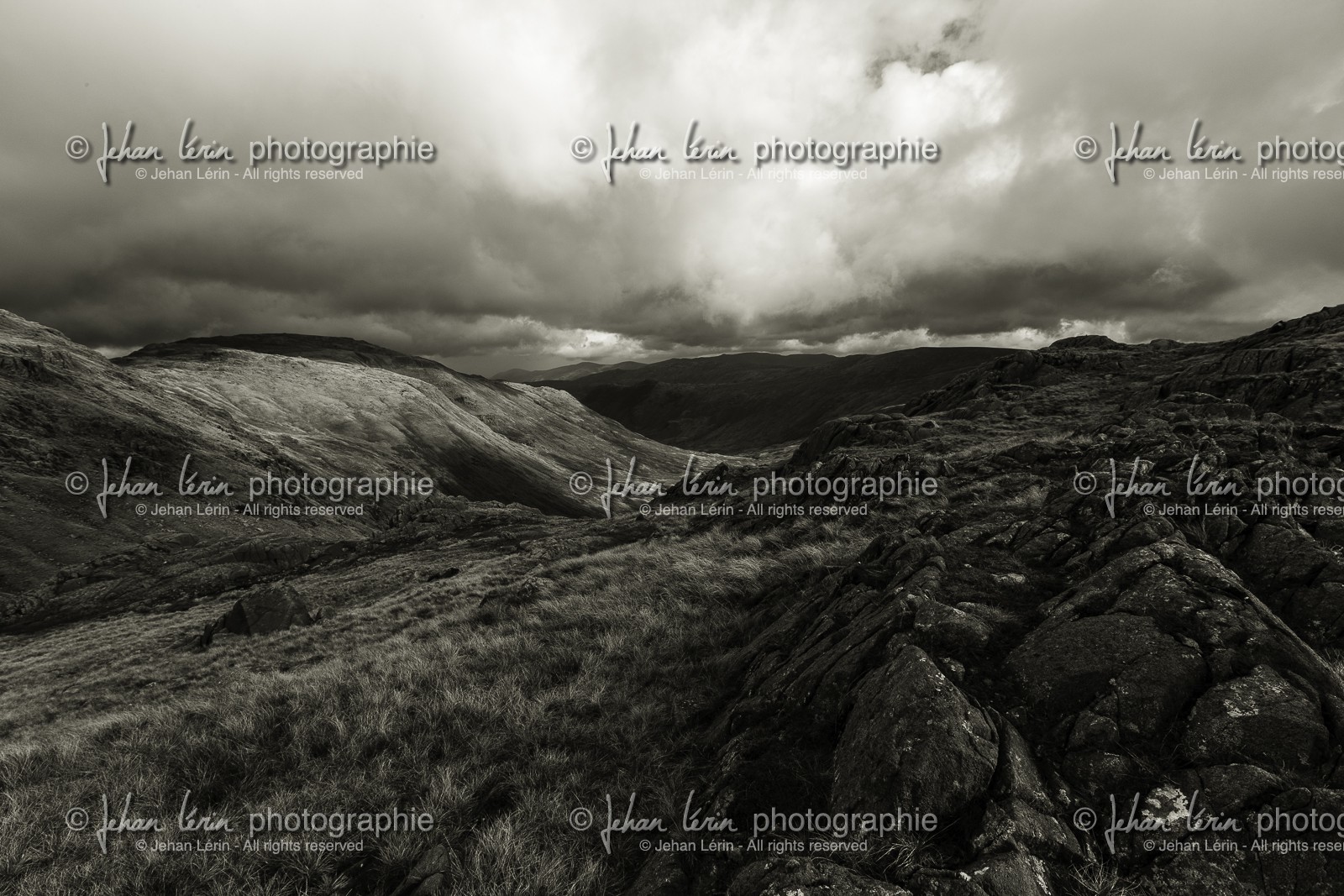 ambleside_lake-district-national-park_uk_oct-2012-2425-2.jpg ambleside_lake-district-national-park_uk_oct-2012-2425-2.jpg