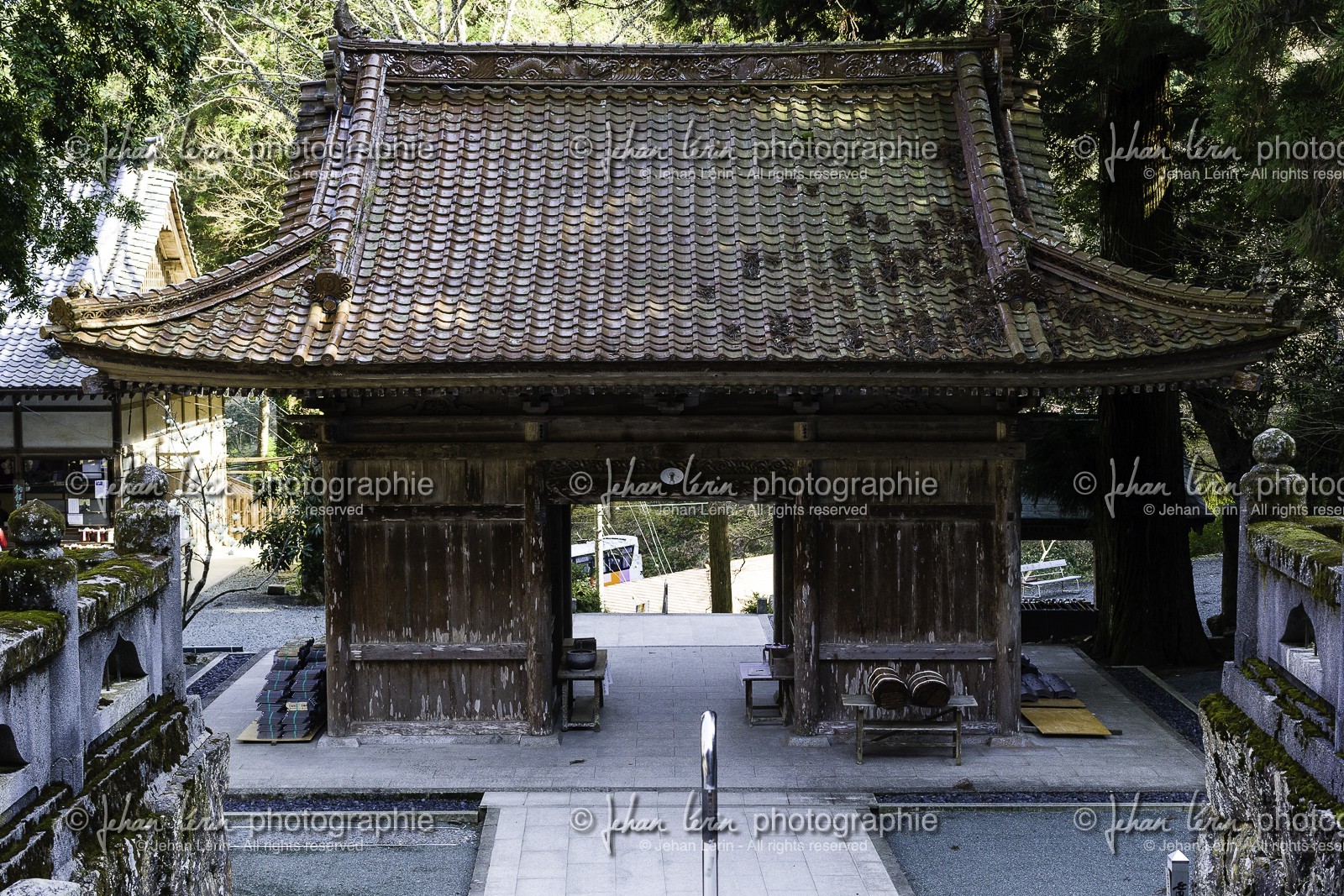 meisekiji_temple-43_shikoku_japon_27-03_2014-3257.jpg