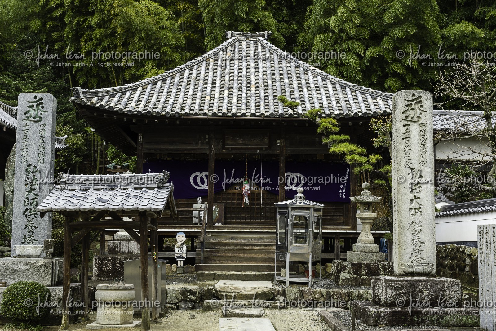 jodoji_temple-49_shikoku_japon_30-03_2014-3431.jpg