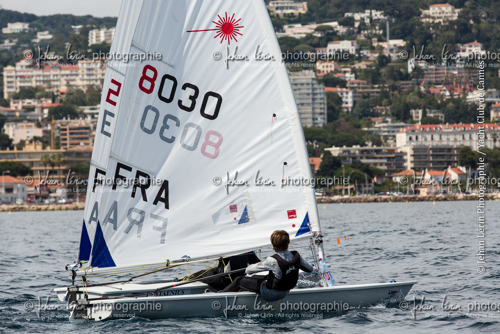 entrainement-laser-radial_louise-cervera_matisse-pacaud_ycc_cannes_jl_5d3_02-06-2016-0538.jpg entrainement-laser-radial_louise-cervera_matisse-pacaud_ycc_cannes_jl_5d3_02-06-2016-0538.jpg