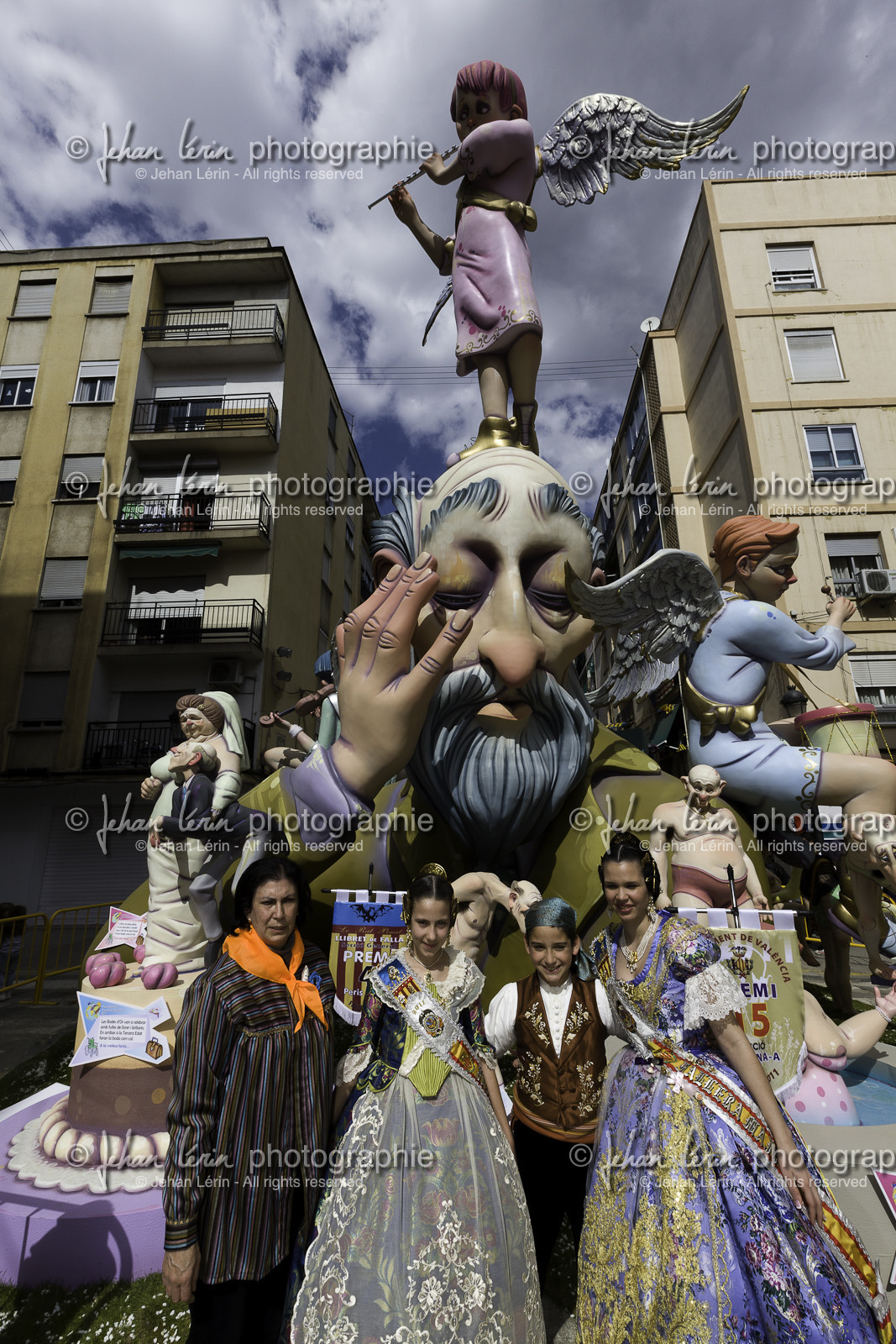Fallas de Valencia 2011 - Falla Padre Santonja