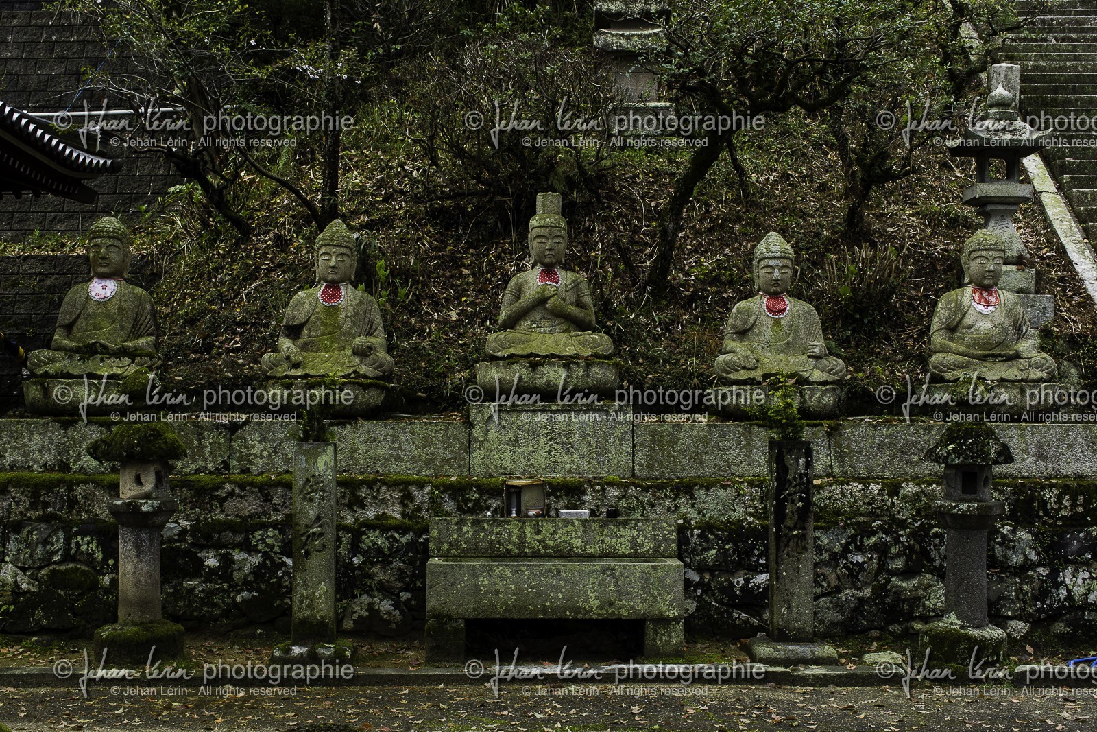 kanonji-et-jinnein_temples-68-et-69_shikoku_japon_06-04_2014-3932.jpg