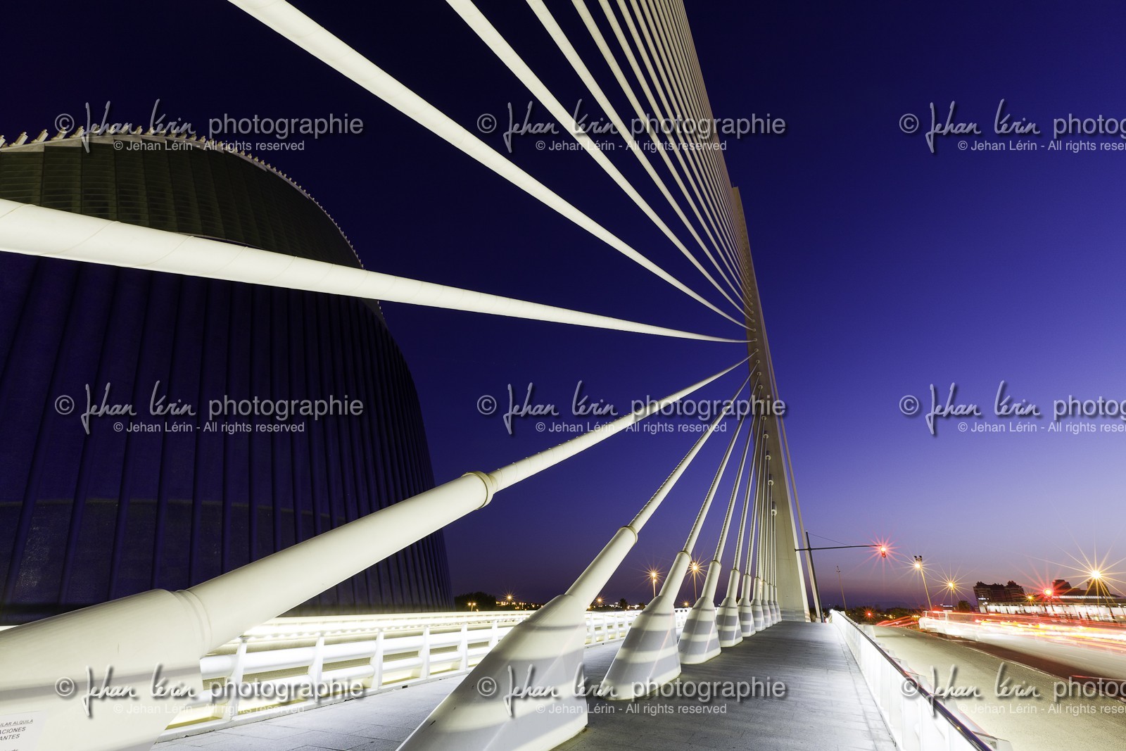 valencia_ciudad-de-las-artes_15-09-2011-0057.jpg