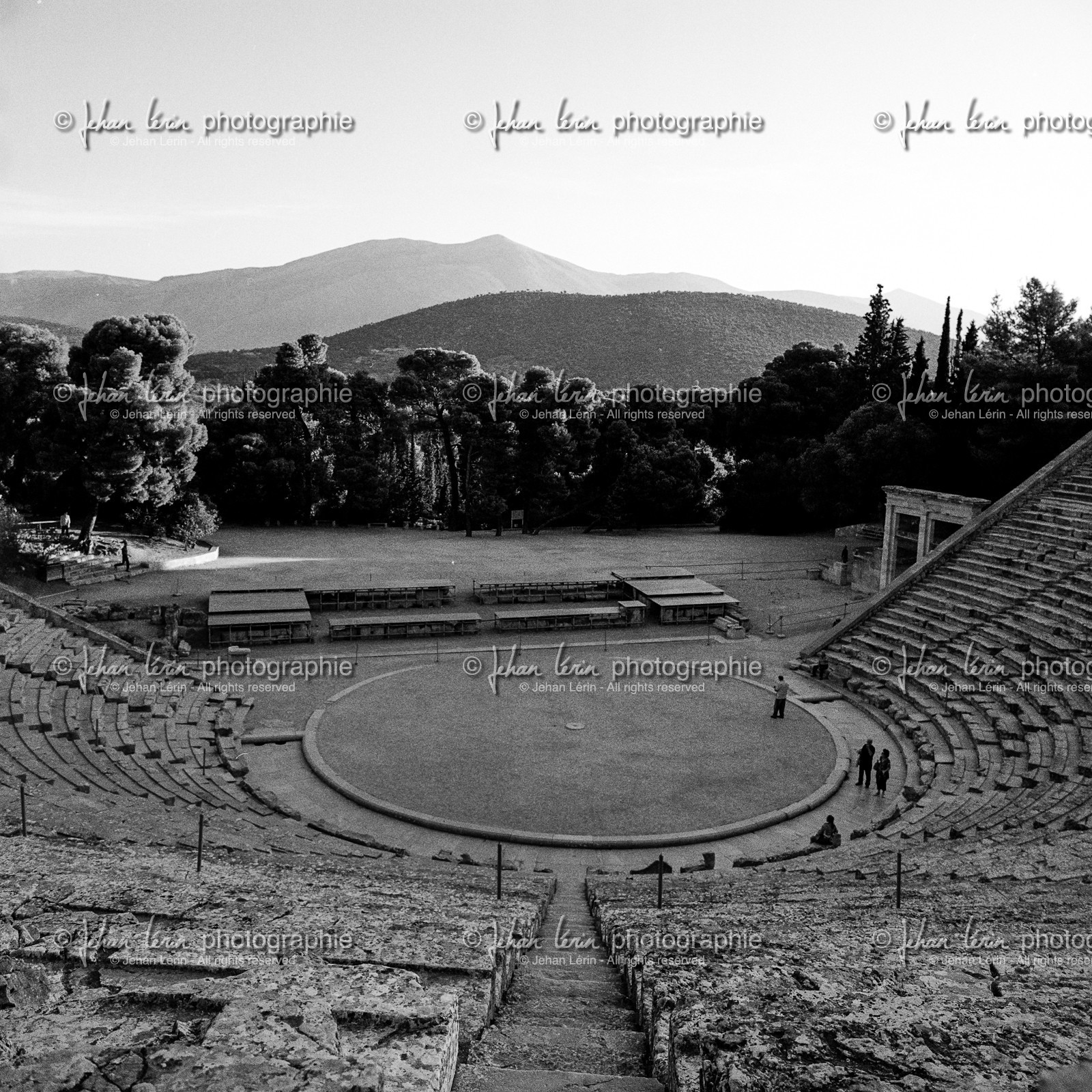 greece_epidaure_oct-2007-93.jpg