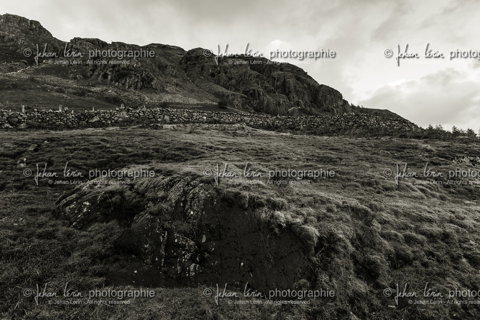ambleside_lake-district-national-park_uk_oct-2012-2395-2.jpg